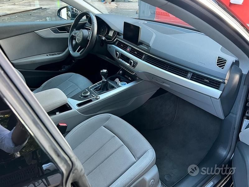 Usata Audi A5 Comfort 2018 Nero Coupé