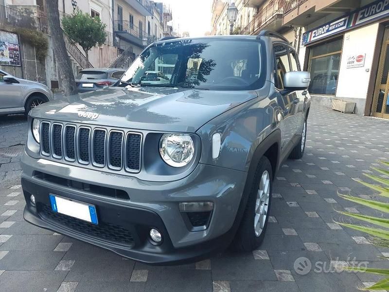 Usata Jeep Renegade Limited 131 CV (96 kW) 2022 Grigio(met.) SUV