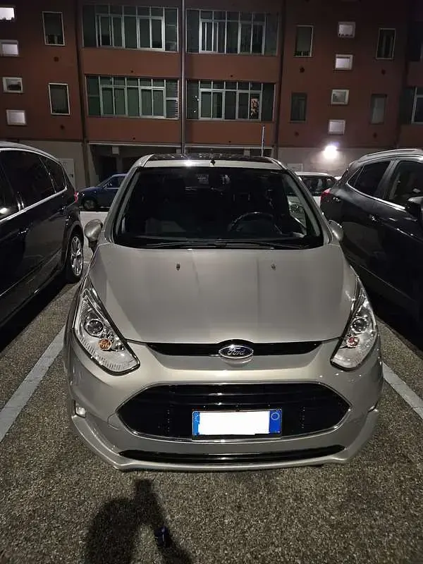 Usata Ford B-MAX Titanium 101 CV (74 kW) 2012 Monovolume