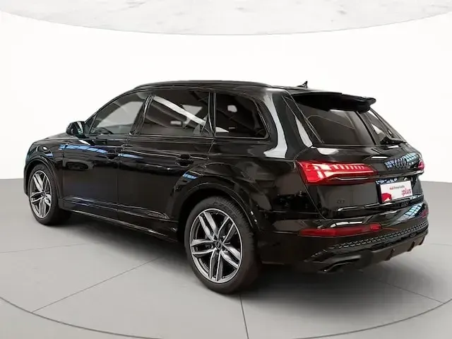 Usata Audi Q7 S-Line 286 CV (210 kW) 2025 Nero mito metallizzato SUV
