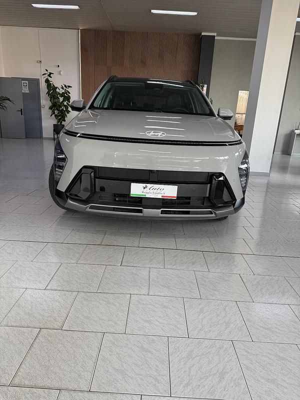 Usata Hyundai Kona 104 CV (76 kW) 2024 Grigio SUV