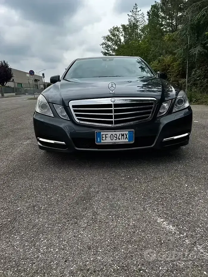 Usata Mercedes E220 184 CV (135 kW) 2021 Berlina