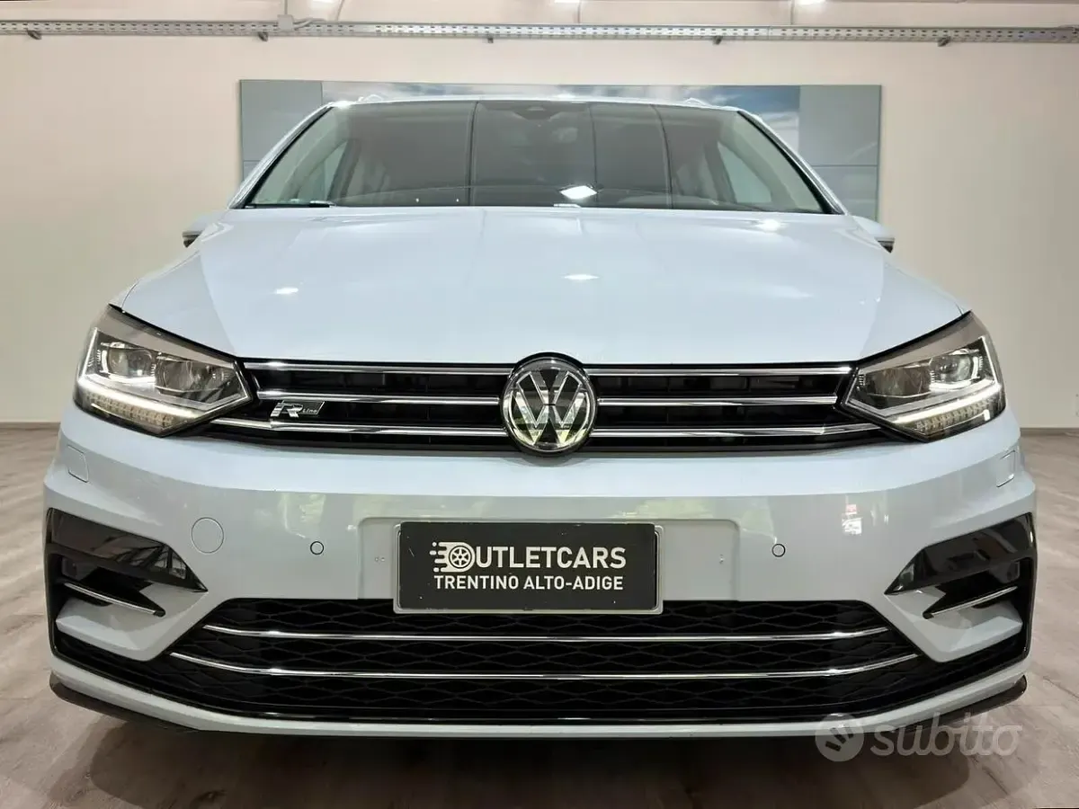Usata VW Touran R-line 116 CV (85 kW) 2018 Bianco ghiaccio met. Monovolume