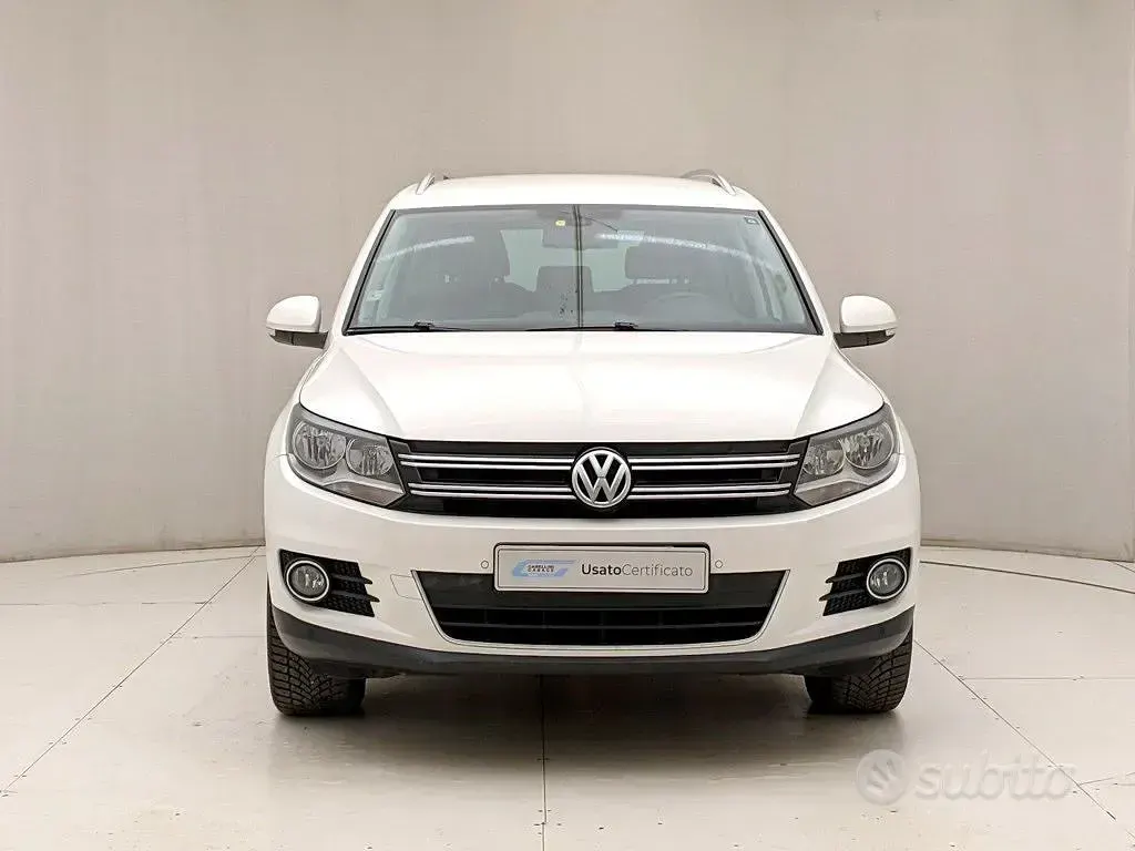 Gebraucht VW Tiguan 140 PS (102 kW) 2013 Weiß SUV