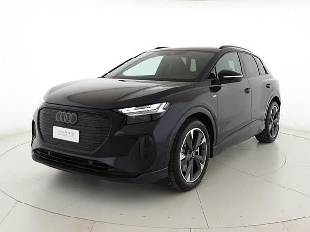 Viola aurora metallizzato Usata 2025 Audi Q4 e-tron Ambiente SUV | 51.500 € (Cara) - Immagine 1/4