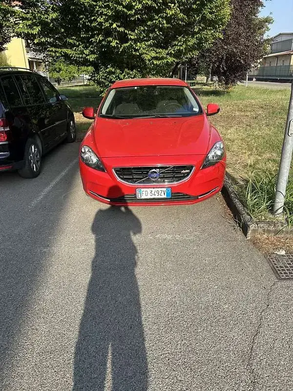 Usata Volvo V40 120 CV (88 kW) 2016 Berlina