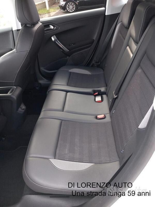 Usata Peugeot 2008 Allure 131 CV (96 kW) 2018 Bianco SUV