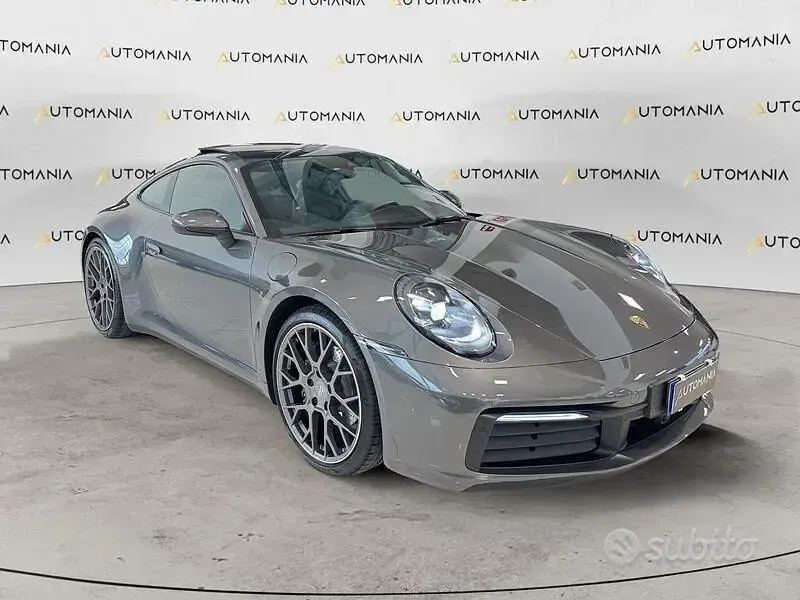 Usata Porsche 911 Carrera 385 CV (283 kW) 2019 Grigio Coupé
