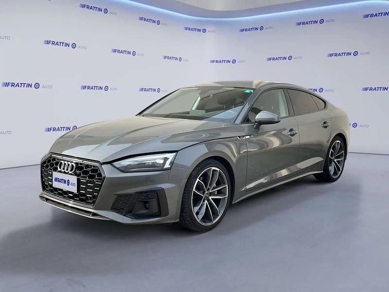 Usata Audi A5 S-Line 204 CV (150 kW) 2023 Gray Berlina