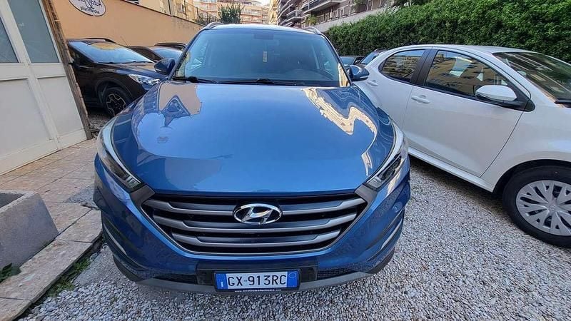 Usata Hyundai Tucson Comfort 132 CV (97 kW) 2016 Blu/azzurro SUV