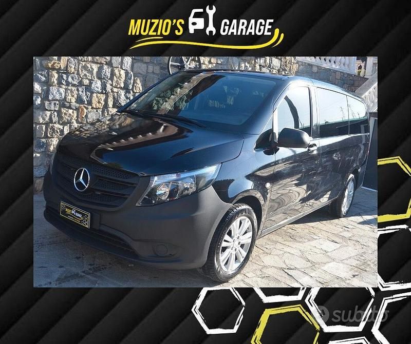 Usata Mercedes Vito 136 CV (100 kW) 2021 Nero Furgone