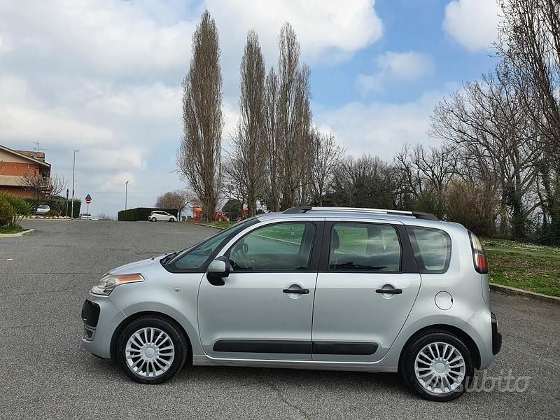 Usata Citroën C3 Picasso 2011 Grigio Monovolume