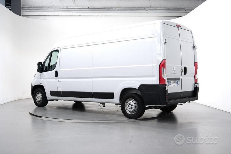 Usata Peugeot Boxer S 140 CV (102 kW) 2023 Bianco Furgone
