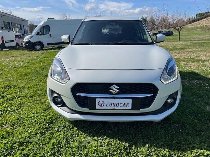 Usata Suzuki Swift 83 CV (61 kW) 2023 Bianco Utilitaria