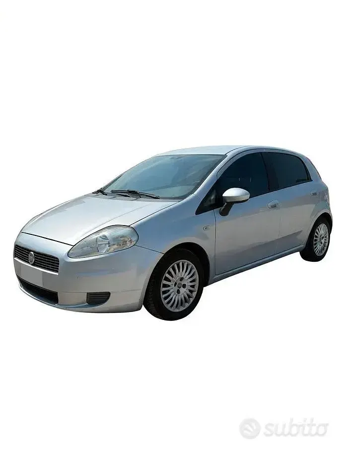 Usata Fiat Grande Punto 75 CV (55 kW) 2006 Grigio Utilitaria