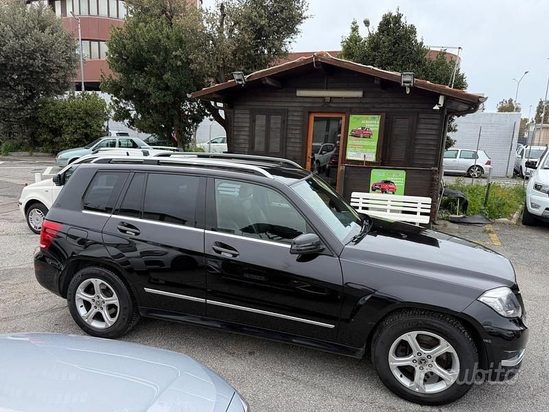 Usata Mercedes GLK220 Premium 169 CV (124 kW) 2012 Nero SUV