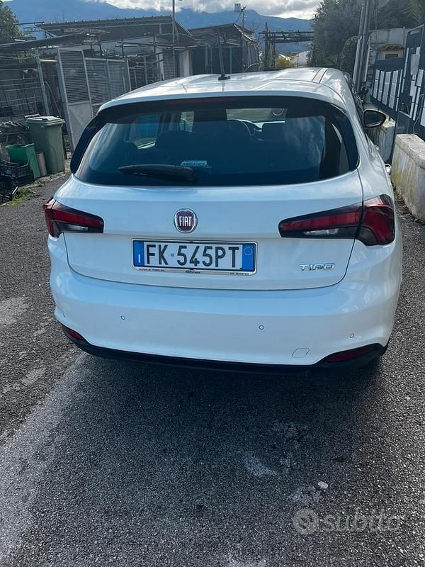 Usata Fiat Tipo 95 CV (69 kW) 2017 Bianco Berlina
