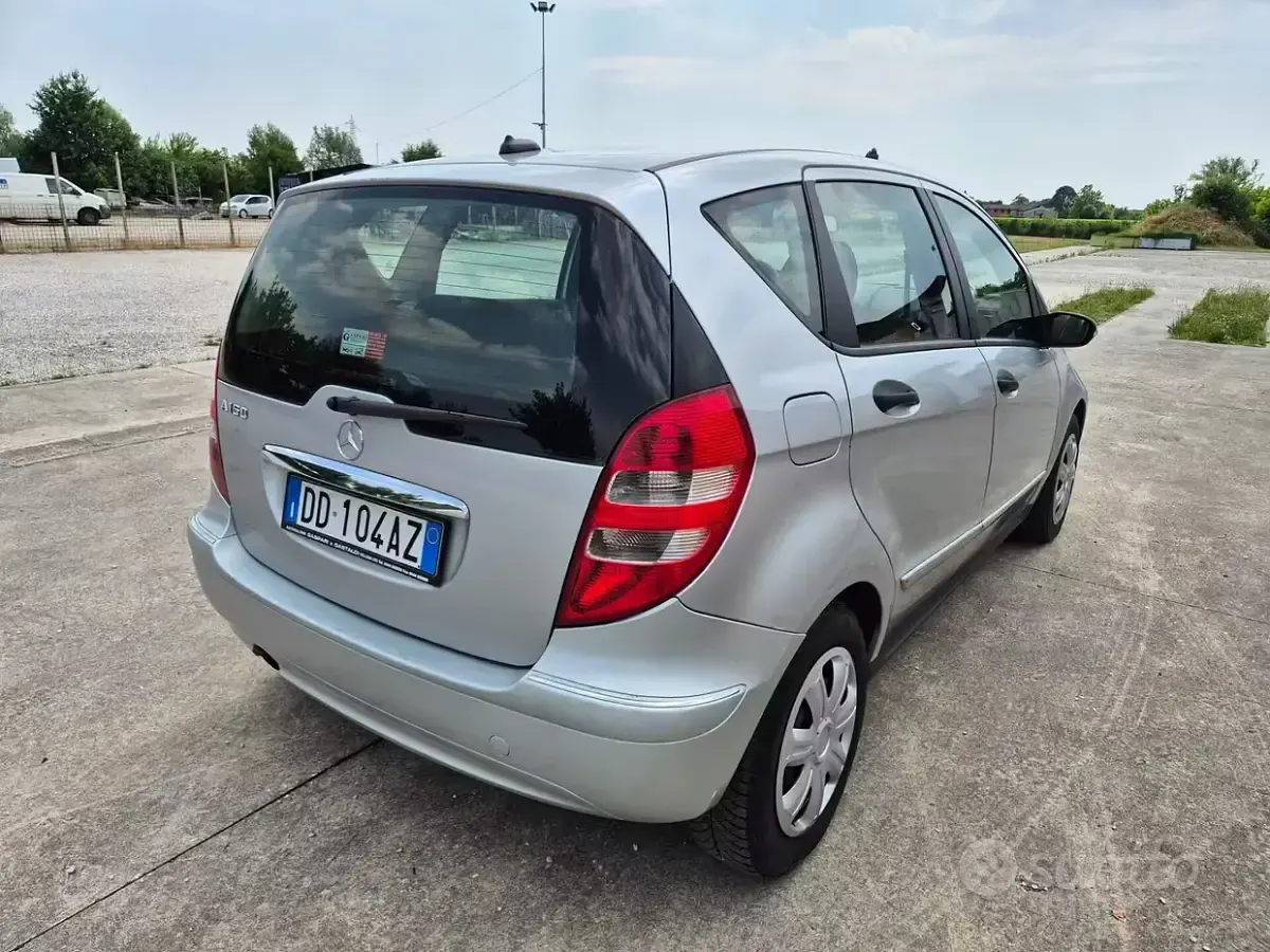 Usata Mercedes A150 Elegance 95 CV (69 kW) 2006 Grigio Berlina