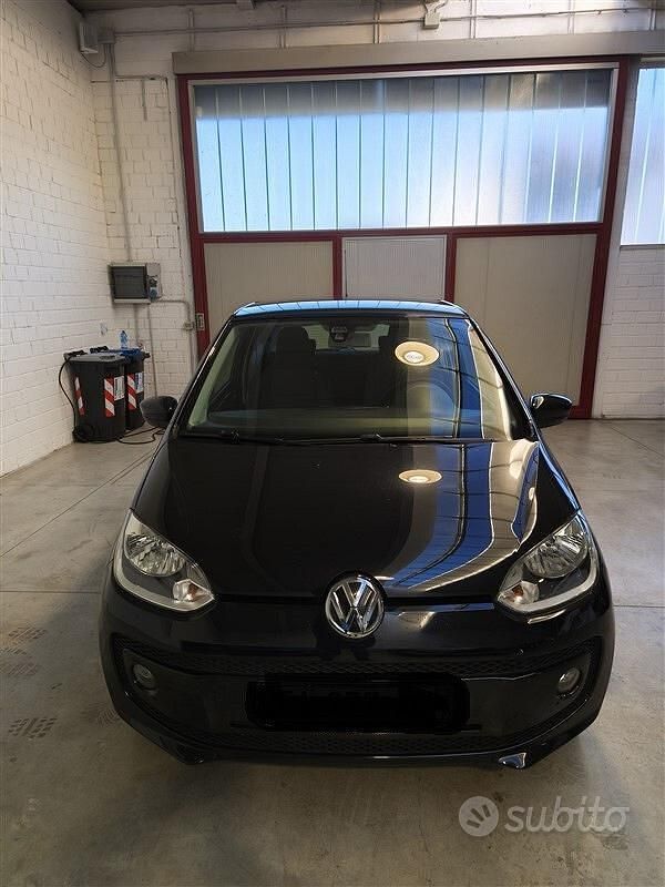 Usata VW up! Move 60 CV (44 kW) 2012 Nero Utilitaria