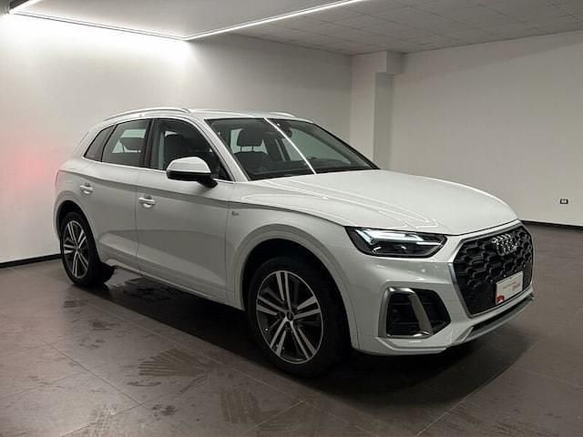 Usata Audi Q5 S-Line 204 CV (150 kW) 2022 Bianco ghiaccio metallizzato SUV