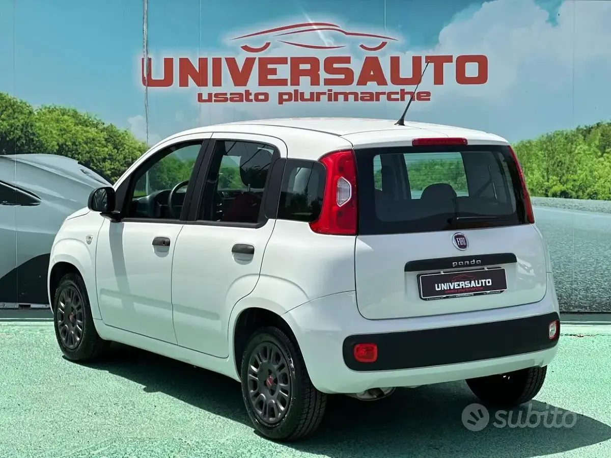 Usata Fiat Panda Easy 69 CV (50 kW) 2016 Bianco Utilitaria