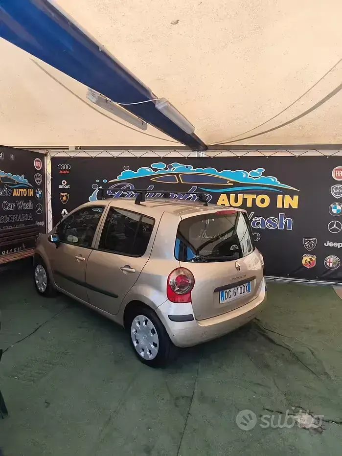 Usata Renault Modus Initiale 85 CV (62 kW) 2007 Grigio Monovolume