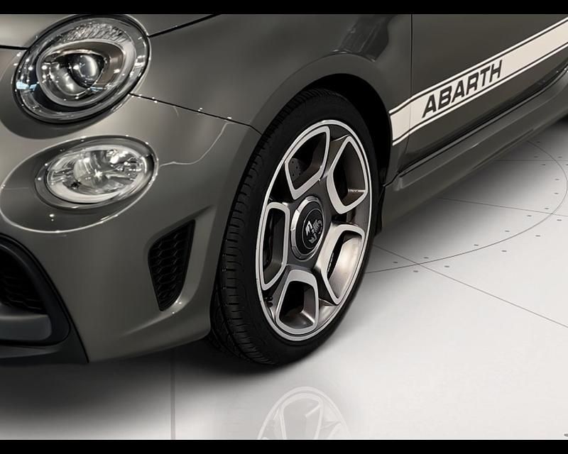 Usata Abarth 595 165 CV (121 kW) 2021 Grigio Utilitaria