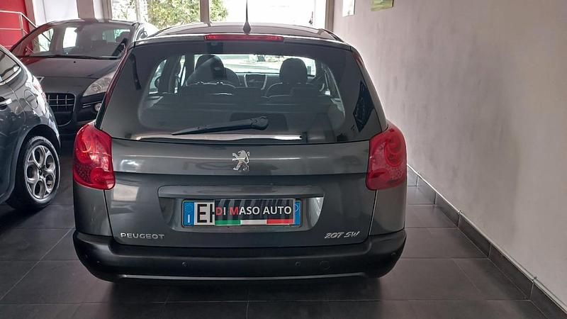 Usata Peugeot 207 70 CV (51 kW) 2012 Grigio Station wagon