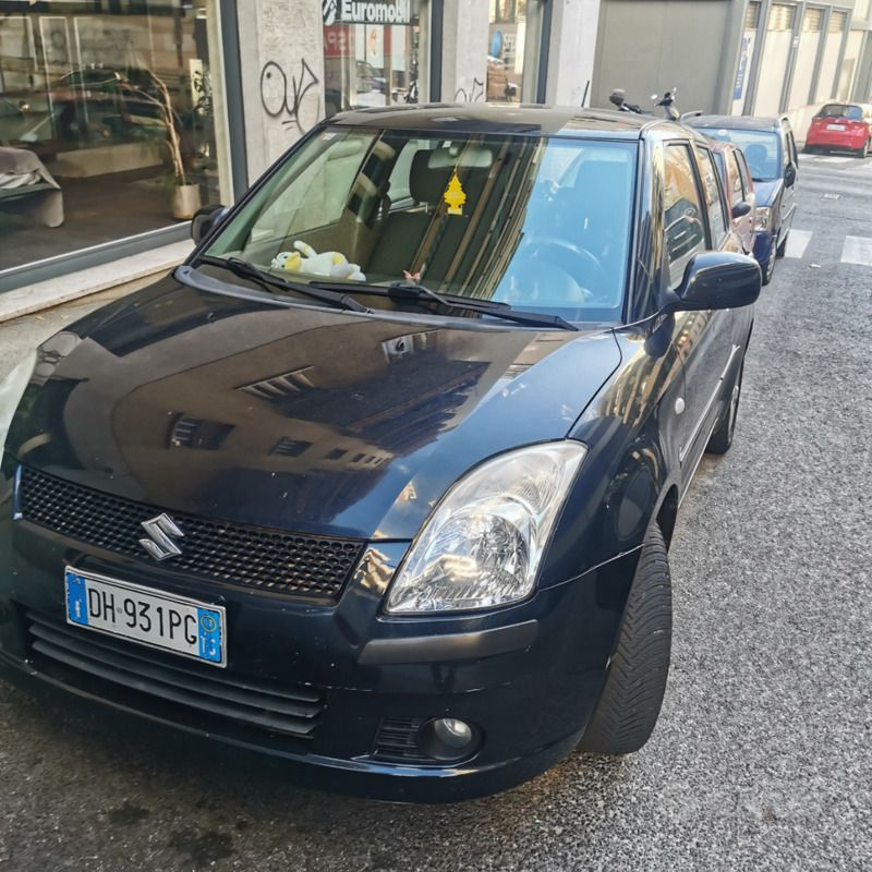 Nero Usata 2007 Suzuki Swift Due volumi | 2700 € (Buon prezzo) - Immagine 1/3