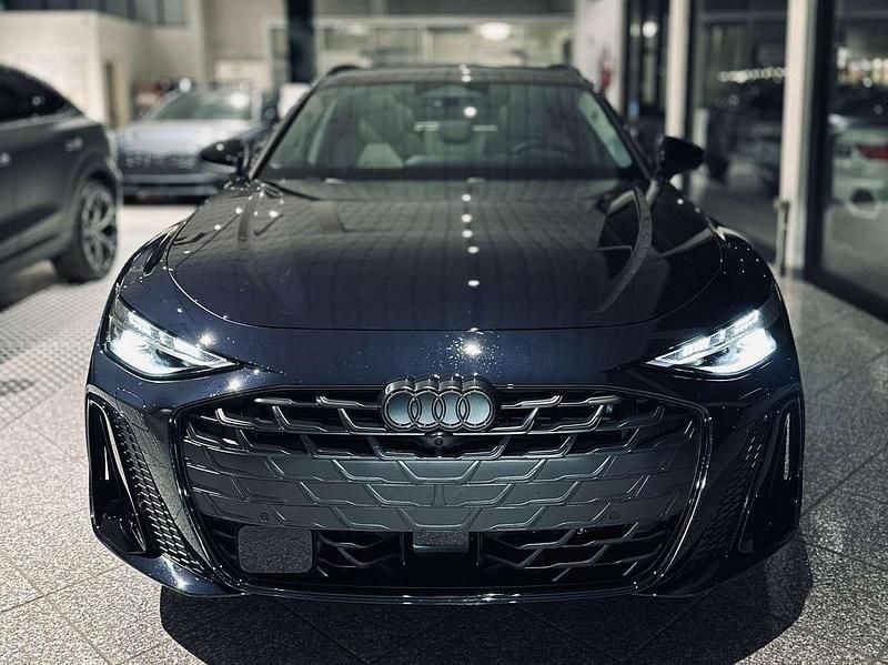 Nuova Audi A6 S-Line 204 CV (150 kW) 2026 Blu firmamento Station wagon