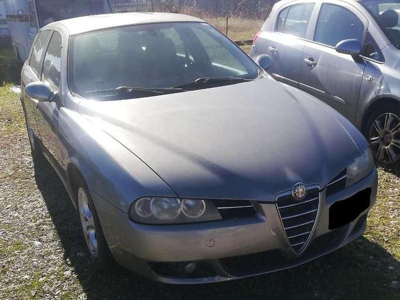 Usata Alfa Romeo 156 116 CV (85 kW) 2005 Grigio Station wagon