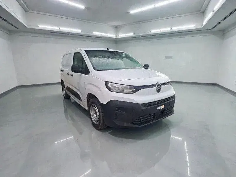 Nuova Citroën Berlingo 101 CV (74 kW) 2025 Bianco Monovolume