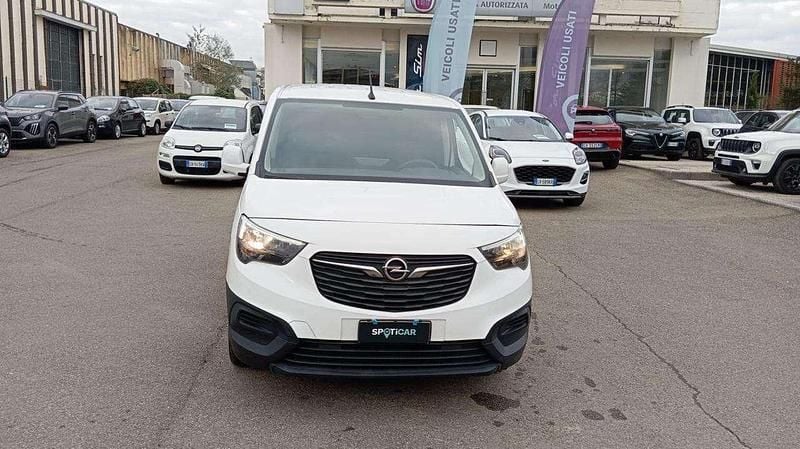 Usata Opel Combo Edition 131 CV (96 kW) 2021 Bianco Monovolume
