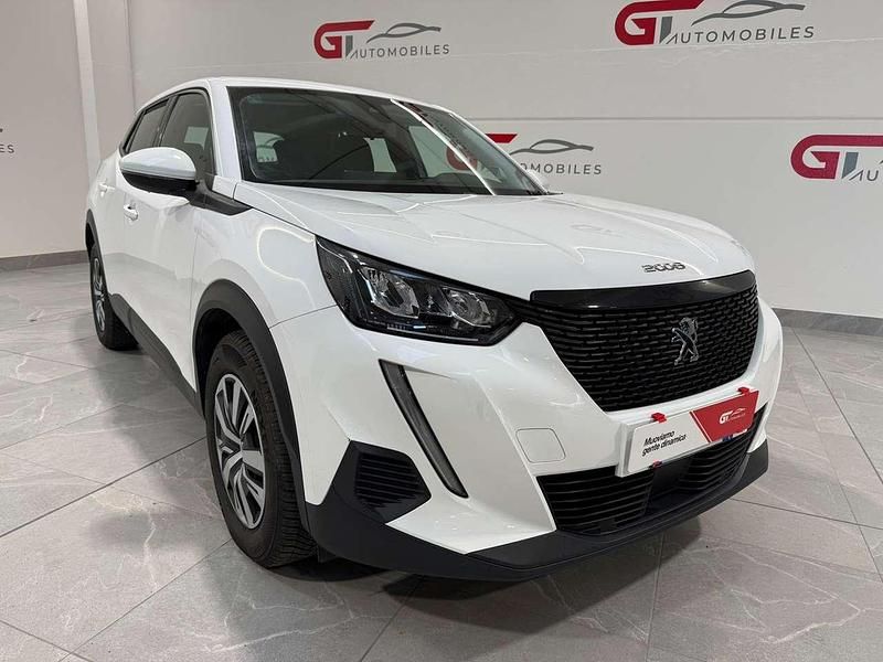 Usata Peugeot 2008 Active 102 CV (75 kW) 2020 Bianco SUV