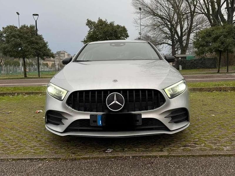 Usata Mercedes A200 Premium 150 CV (110 kW) 2021 Berlina