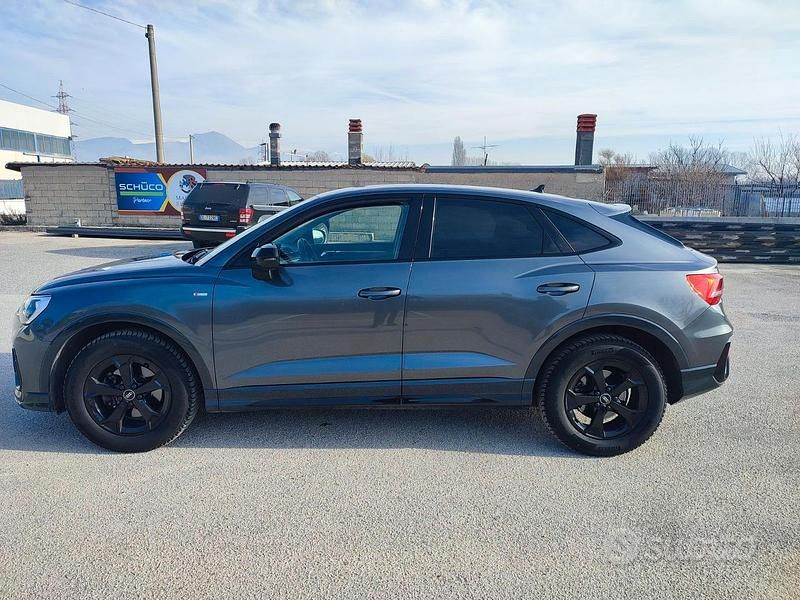 Usata Audi Q3 150 CV (110 kW) 2022 Grigio SUV