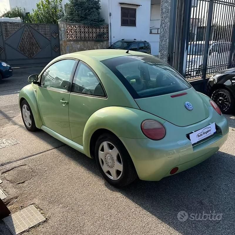 Brugt VW New Beetle 90 HK (66 kW) 2000 Hvid Hatchback