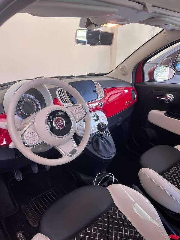 Rosso Usata 2022 Fiat 500 Dolcevita Due volumi | 12.200 € (Buon prezzo) - Immagine 1/4