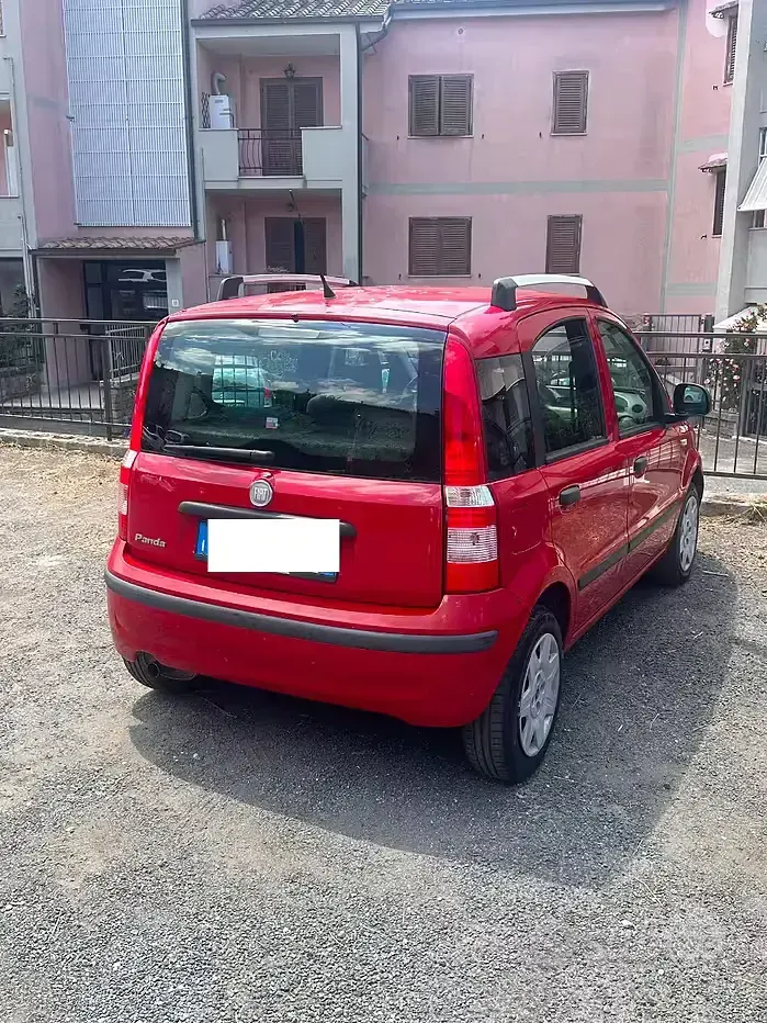 Usata Fiat Panda 75 CV (55 kW) 2011 Rosso Utilitaria