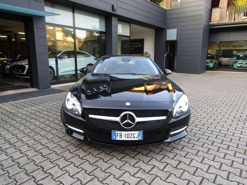 Usata Mercedes SL350 306 CV (225 kW) 2015 Nera ossidiana Cabrio