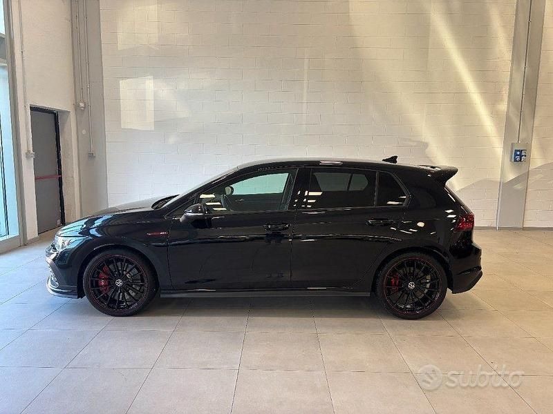 Usata VW Golf VIII GTI 300 CV (220 kW) 2022 Nero Berlina