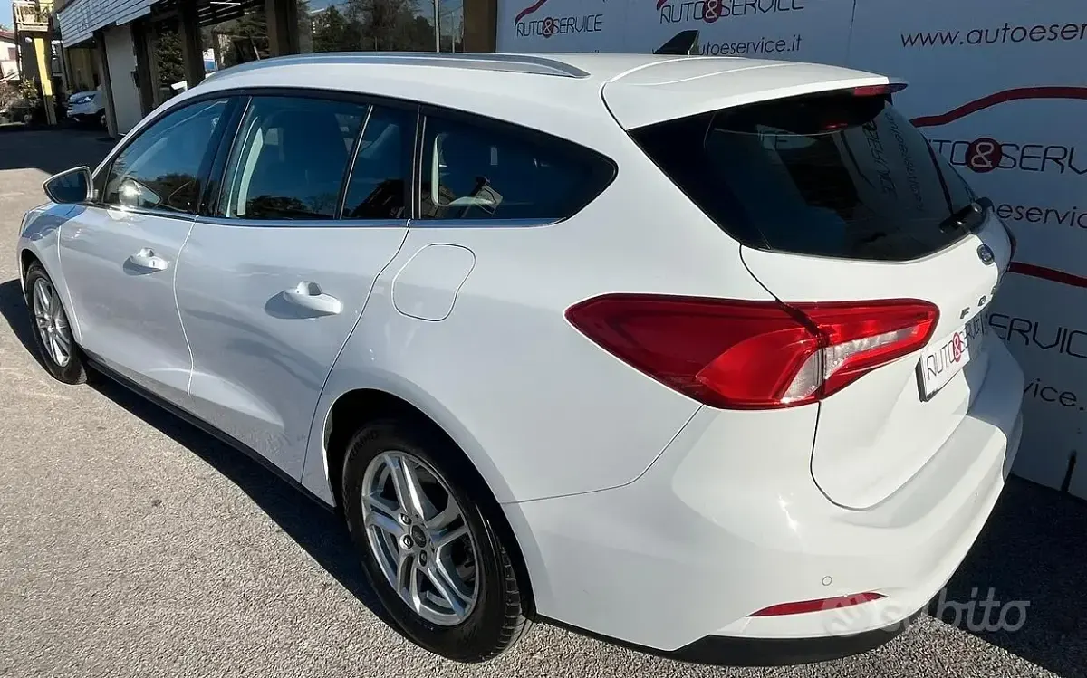 Usata Ford Focus Business Edition 120 CV (88 kW) 2020 Bianco Station wagon