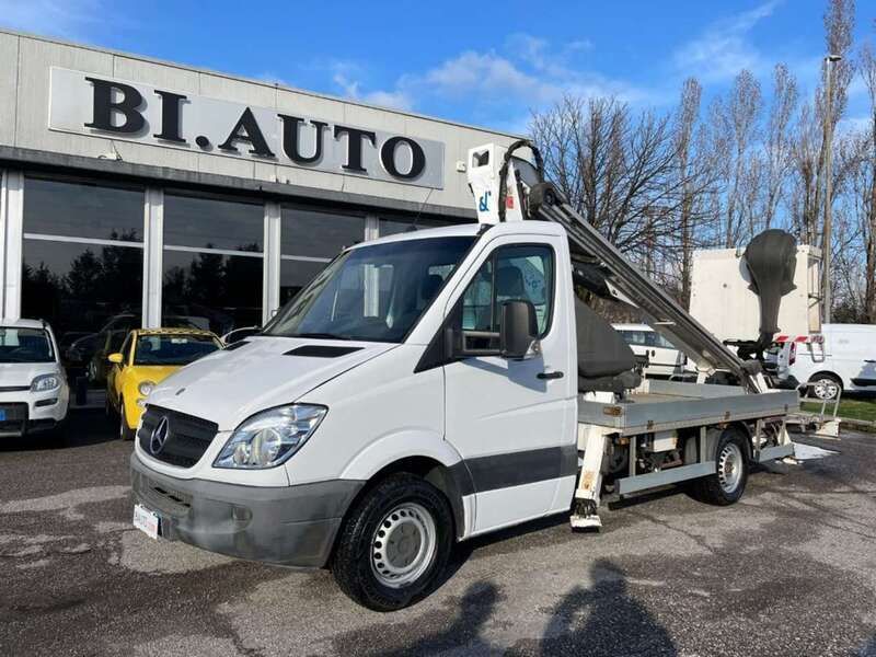 Bianco Usata 2008 Mercedes Sprinter Furgone | 23.700 € - Immagine 1/4