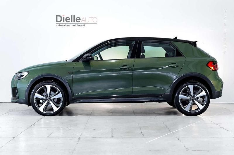 Nuova Audi A1 116 CV (85 kW) 2025 Verde Utilitaria