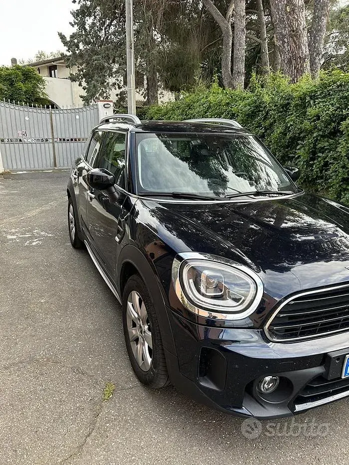 Usata Mini One Countryman 102 CV (75 kW) 2021 Bluazzurro SUV