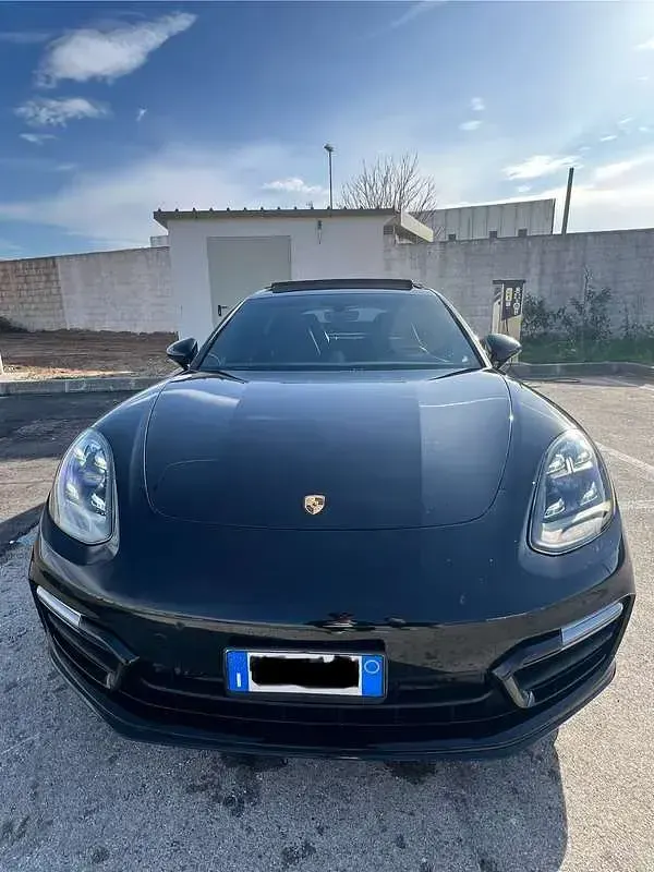 Usata Porsche Panamera 4 E-Hybrid 470 CV (345 kW) 2021 Utilitaria