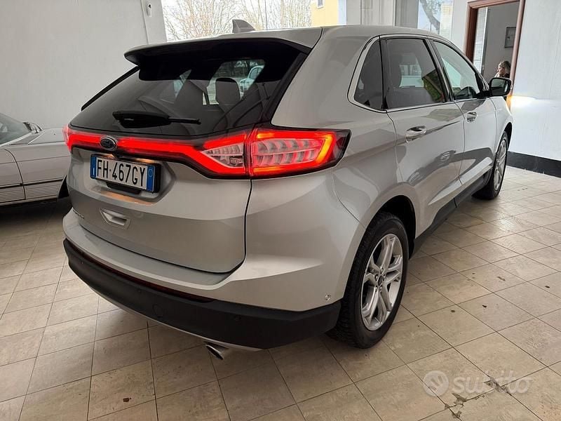 Usata Ford Edge Vignale 210 CV (154 kW) 2017 Grigio SUV