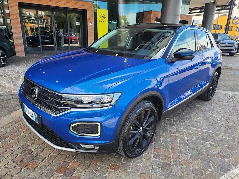 Usata VW T-Roc 150 CV (110 kW) 2021 Blu SUV