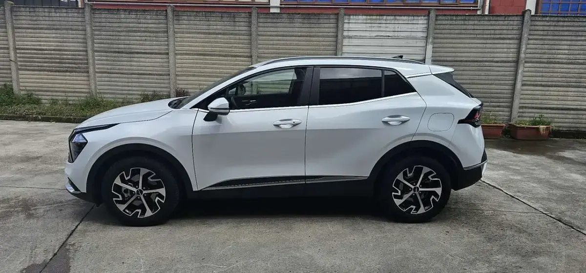 Usata Kia Sportage 160 CV (117 kW) 2025 Bianco SUV
