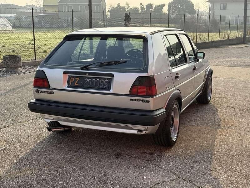 Usata VW Golf II GTD 69 CV (50 kW) 1984 Argento Utilitaria